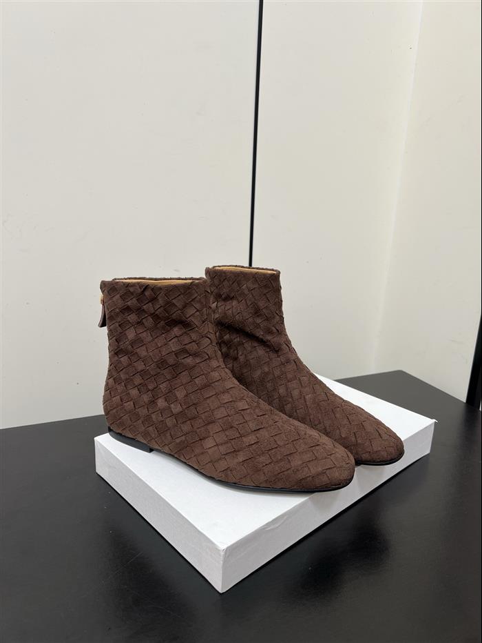 20251128173235172 380